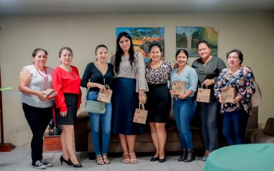 El trabajo social une cantones.