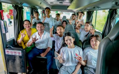 Transporte escolar gratis para grupos prioritarios.